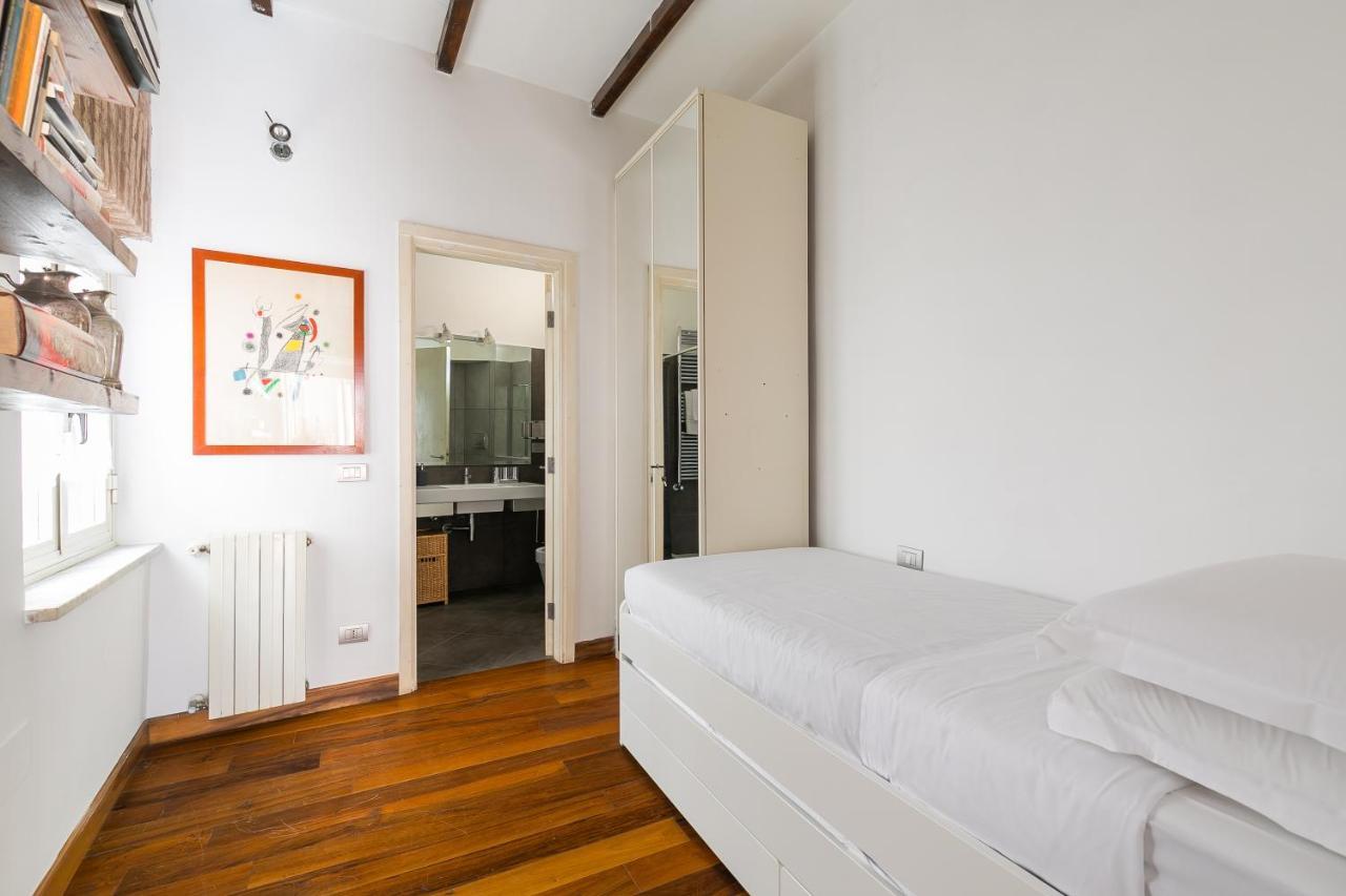 R.C. Cappellari Charming Campo De Fiori Apartment โรม ภายนอก รูปภาพ