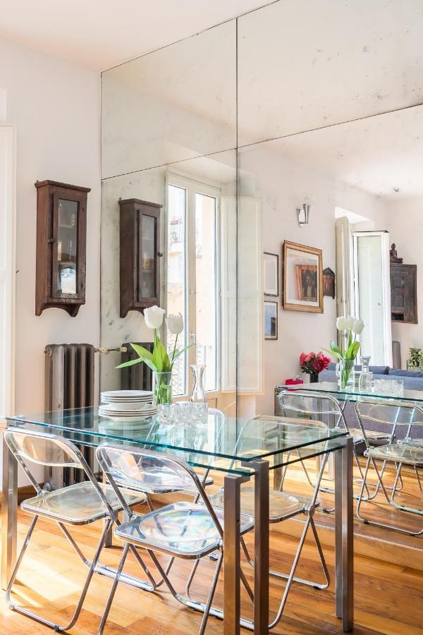 R.C. Cappellari Charming Campo De Fiori Apartment โรม ภายนอก รูปภาพ