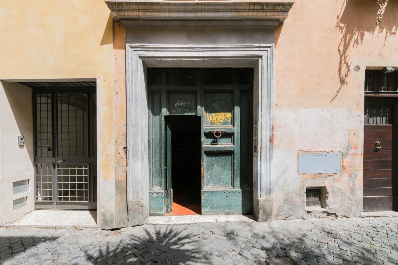 R.C. Cappellari Charming Campo De Fiori Apartment โรม ภายนอก รูปภาพ